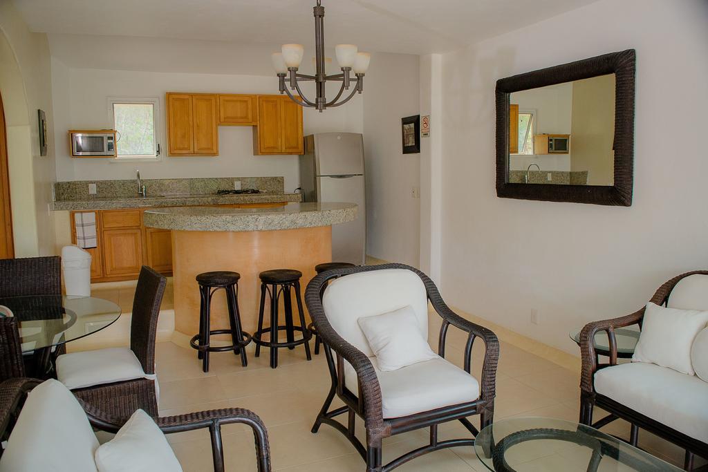 Bungalows Arena Dorada (Adults Only) Zihuatanejo Ngoại thất bức ảnh